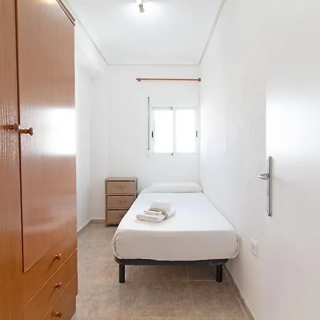 Global Properties, En Primera Linea De Playa, Canet De Berenguer